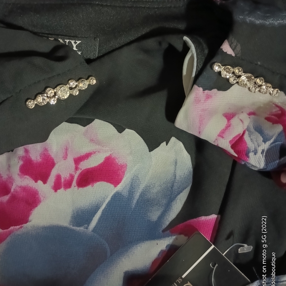 SLNY Fashions Sleeveless Beed Embellished Chiffon Overlay Cape Dress - Picture 11 of 16